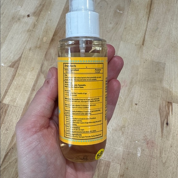 Sol de Janeiro Brazilian Touch Hand Sanitizer Spray  Bright Yellow 90ML - Picture 3 of 5